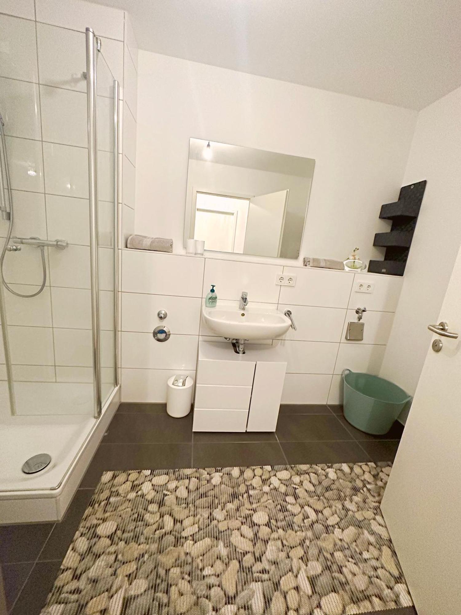Seductive 1-room Apt, Centre Of